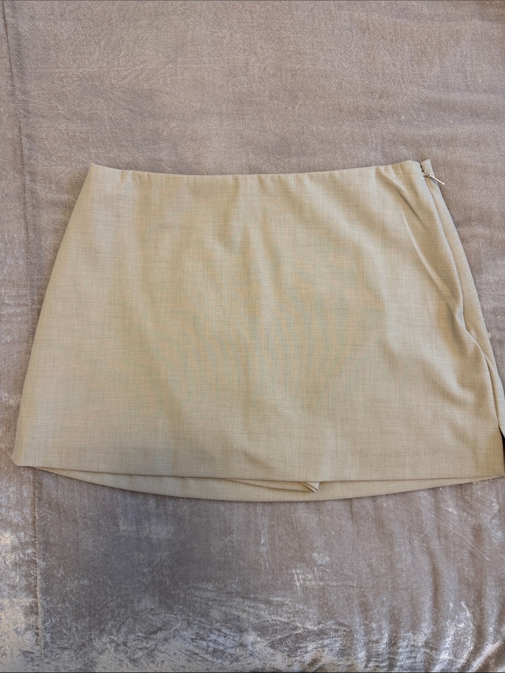 Aritzia Babaton Roundup Skort - Heather Matte Pearl